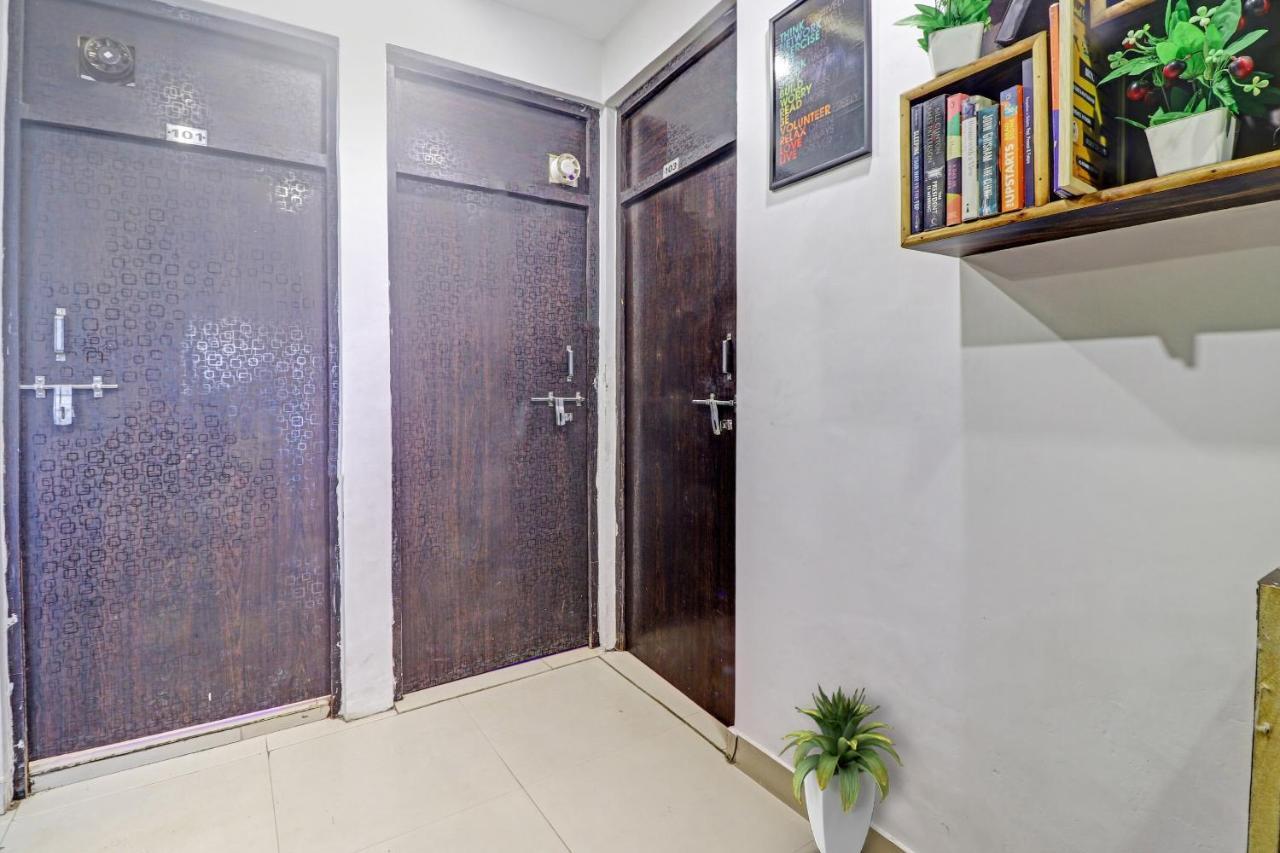 Oyo Flagship Green House Agra  Ngoại thất bức ảnh